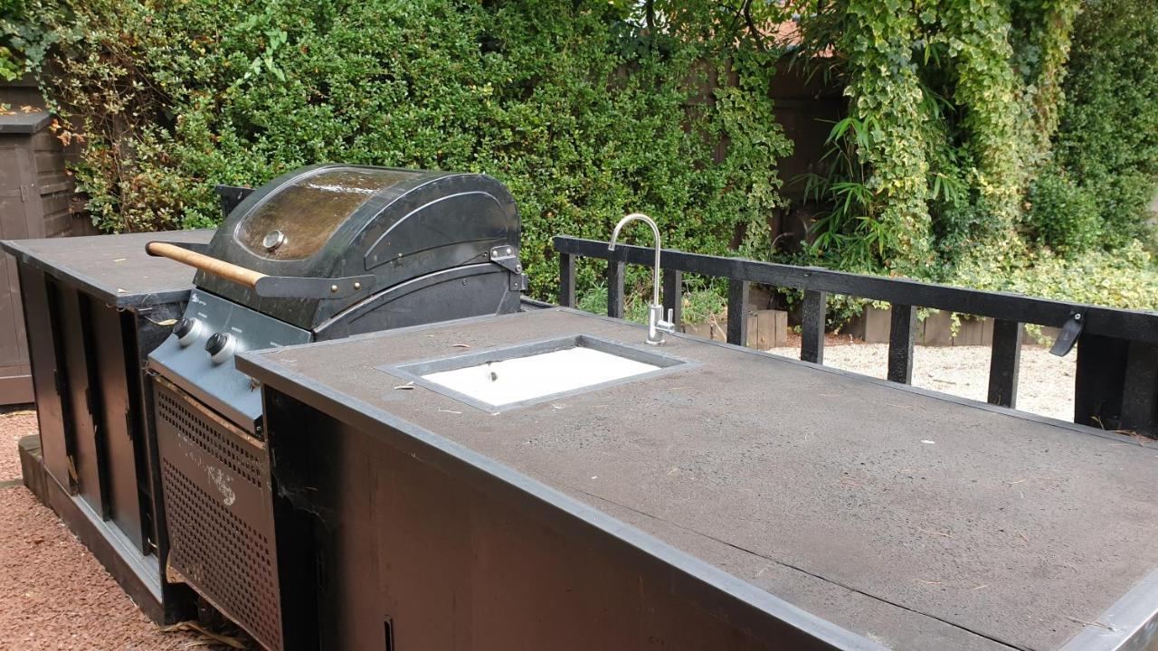 Little Robin Gate - Free Parking - Central - 10 Min Walk To Train Station Bournemouth Eksteriør billede