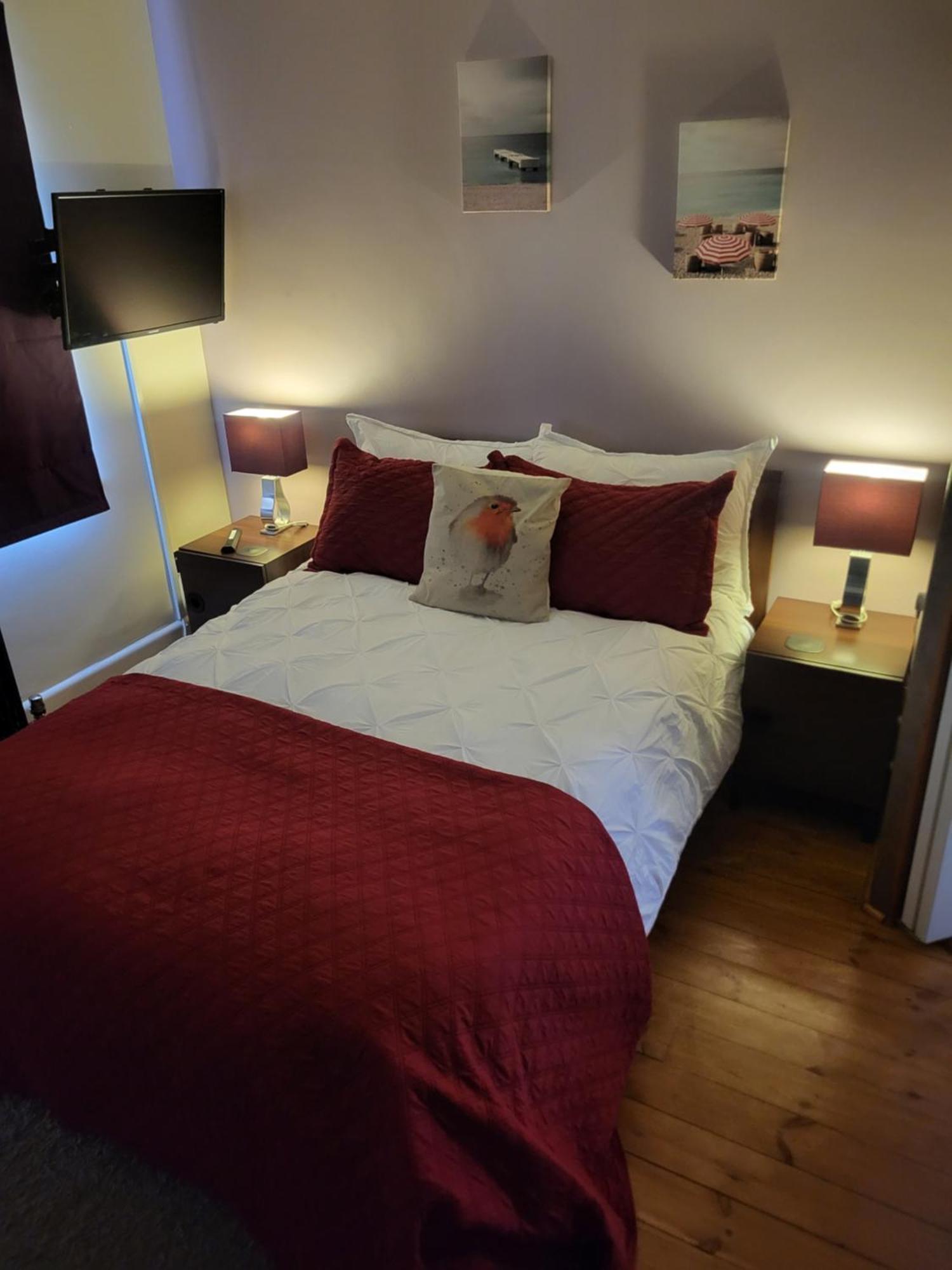 Little Robin Gate - Free Parking - Central - 10 Min Walk To Train Station Bournemouth Eksteriør billede