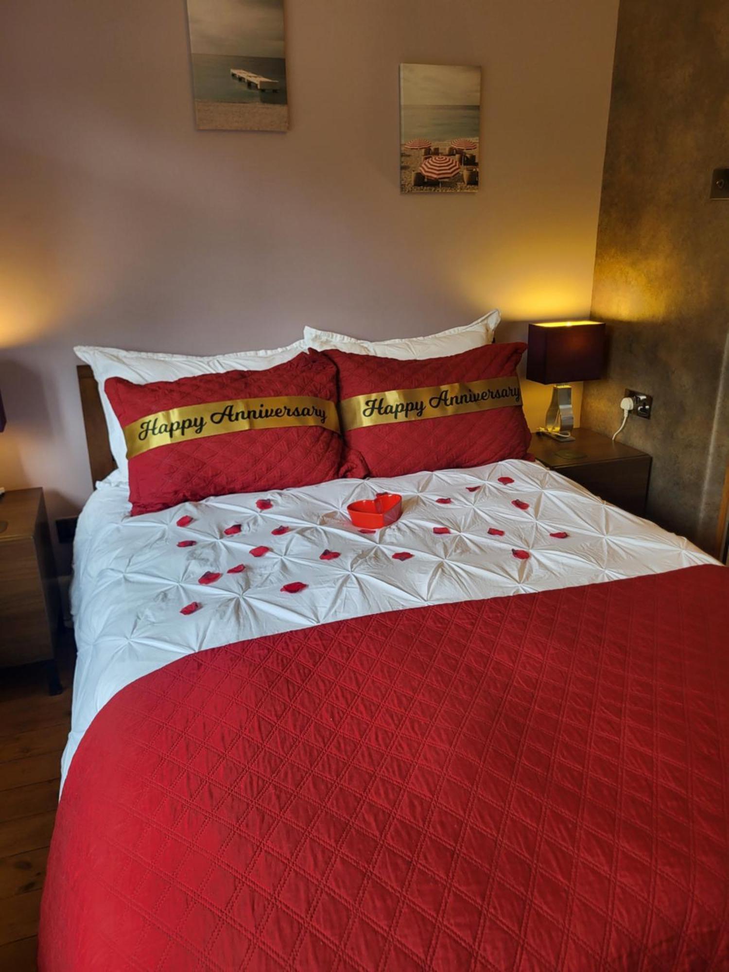Little Robin Gate - Free Parking - Central - 10 Min Walk To Train Station Bournemouth Eksteriør billede